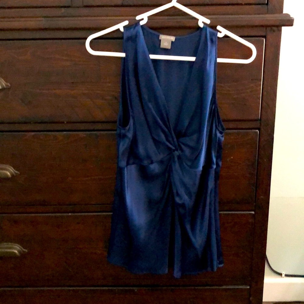 Ann Taylor Women’s Dressy Sleeveless Top